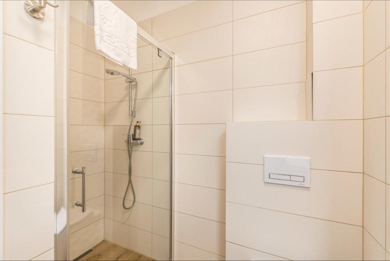 Apartamento Kolo-Brzegu Kołobrzeg Exterior foto
